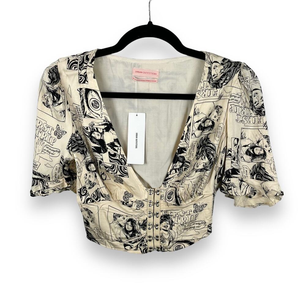 Urban Outfitters Melody Cream Black Comic Book Print Crop Top Size S NEW